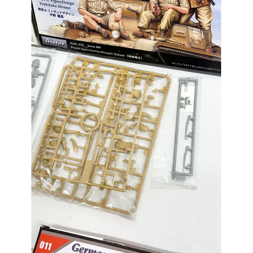 744 - 3 boxes of models kits. An unused Dragon Deutsche Afrika Korps. A Tristar German Africa Corps. An un... 