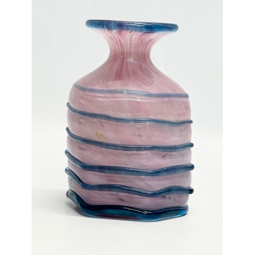 564 - A Late 20th Century Mdina glass vase. 9x14cm