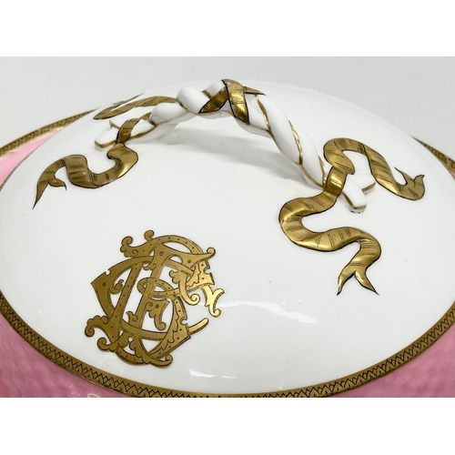 44 - Old Paris Porcelain. A fine 19th Century French monogram tureen. 1860’s. 25.5x15cm