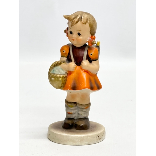 807 - 6 West German Goebel Pottery figurines.