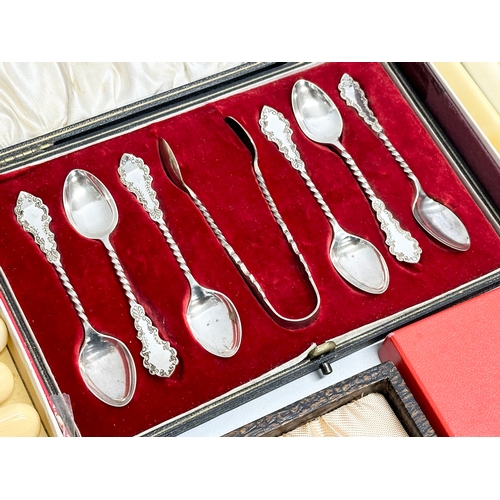 827 - A quantity of silver plated and stainless cutlery.