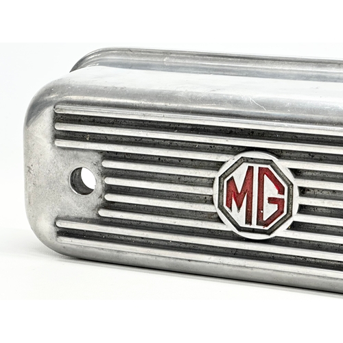 505B - A vintage MGB rocker cover. 38x13x10cm