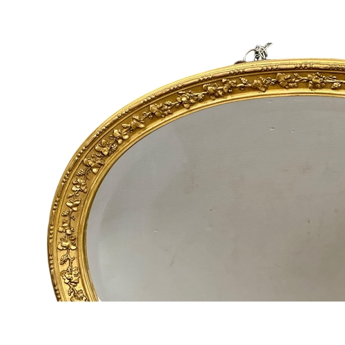 290 - A 19th Century Victorian gilt framed mirror. 97x69cm