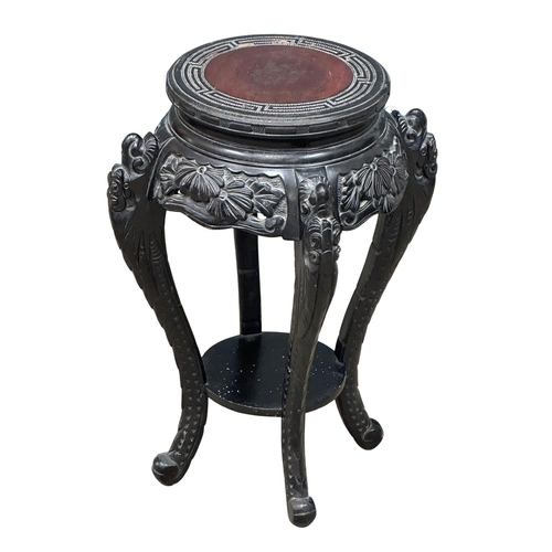 73A - An Early 20th Century Chinese jardiniere stand 44x62.5cm.