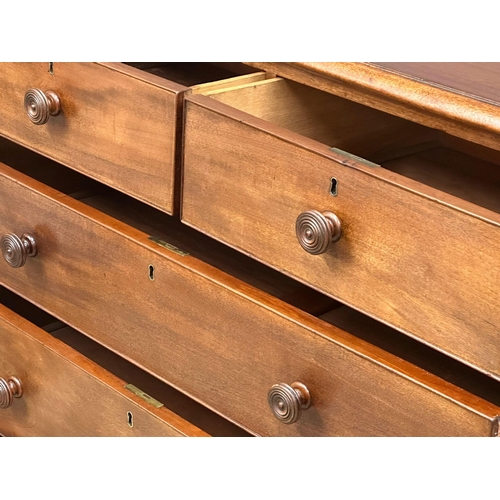 463 - A 19th Century Late William IV/Early Victorian mahogany chest of drawers. Circa 1835-1840. 111x52x11... 