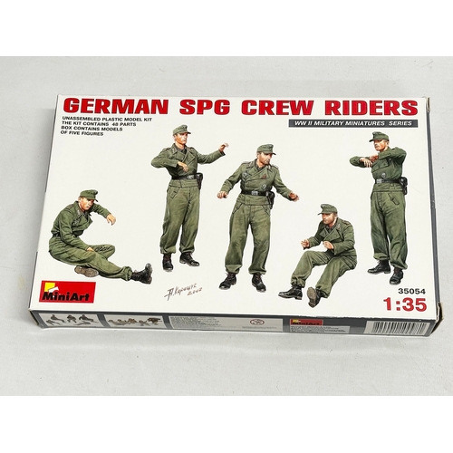 769 - 4 unused model kits. A MiniArt German SPG Crew Riders. A MiniArt British Armoured Car Crew. A Dragon... 