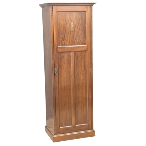 499 - A 1930s mahogany hall robe / cupboard. 70.5x52x196cm