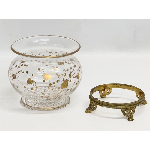 32 - St Louis. A Late 19th Century French gilt glass bowl on a gilded brass base. 16x15cm