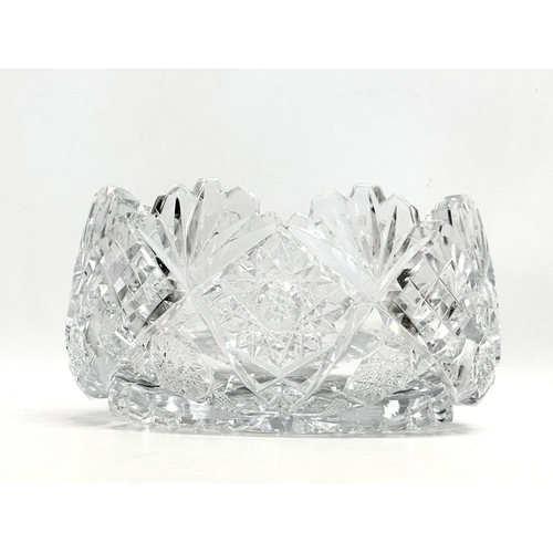 169 - An American “Brilliant Cut” glass fruit bowl. Late 19th/Early 20th Century. 20x11cm.