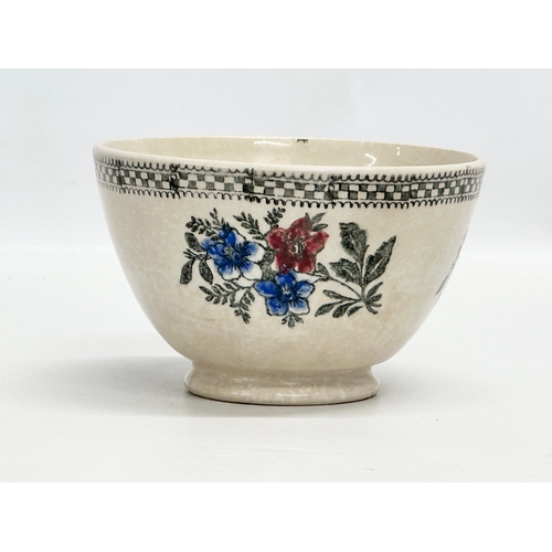 189 - A 19th Century Victorian Spongeware bowl. 12.5x7.5cm.