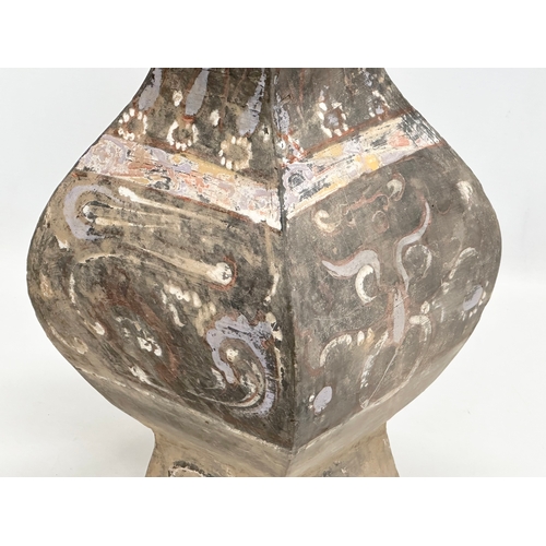 7 - Han Dynasty (206BC-220AD) A large Chinese Fanghu vase with cover. With watercolour painted details o... 