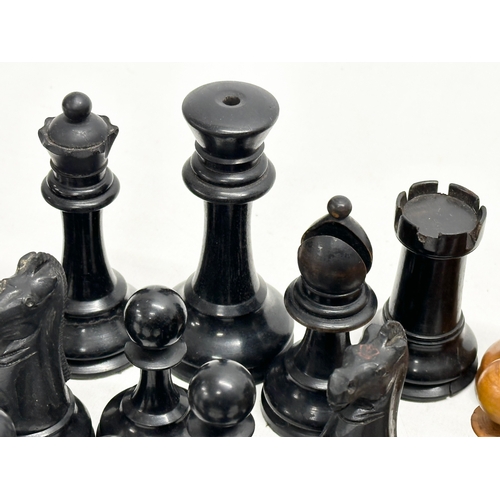 42 - Staunton Chess Set. A complete Late 19th Century weighted hand made “Staunton” chess set. With red c... 