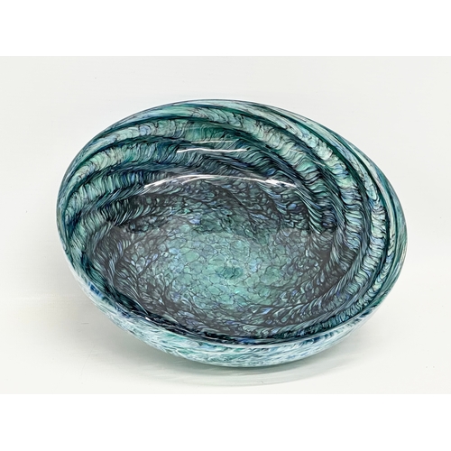 65 - An excellent quality peacock feather, art glass centrepiece bowl. In the Monart style. 24x8cm.