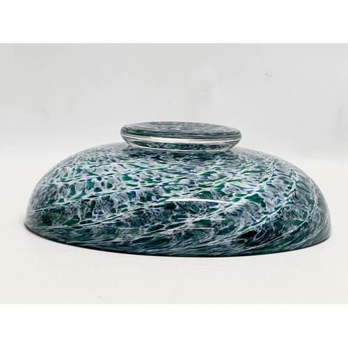 65 - An excellent quality peacock feather, art glass centrepiece bowl. In the Monart style. 24x8cm.