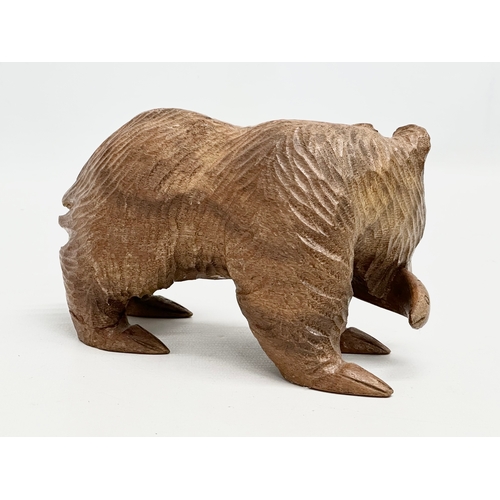 514 - A vintage East European/Russian carved linden wood bear. 17x11cm.