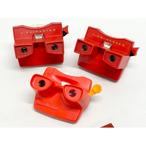 726 - 1970’s games: a 1978 Parker Brothers Merlin handheld game. 3 View-Masters.