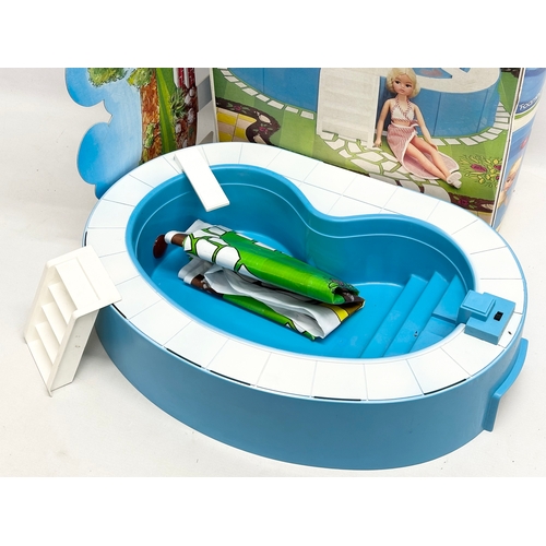 757 - Sindy Swimming Pool with original box.