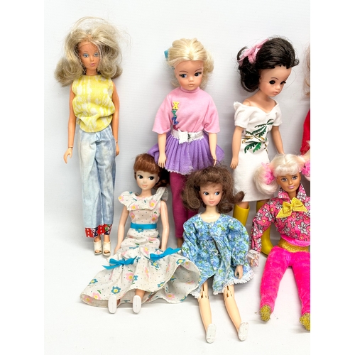 760 - A collection of Sindy Dolls.