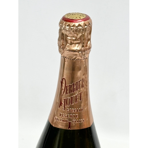 662 - Perrier Jouey. A Belle Epoque champagne.