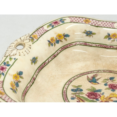 477 - Crown Staffordshire for R. Hogg & Co. An Early 20th Century pottery dish. Circa 1906-1910. 22.5x21.5... 