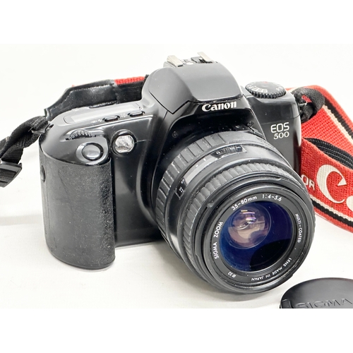 913 - A Canon EOS 500 camera.