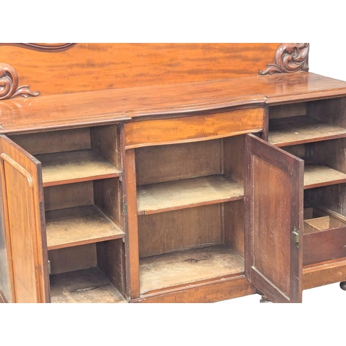 894 - A Victorian mahogany 3 door sideboard with drawer. Circa 1860-1870. 156x50x146cm. (7)