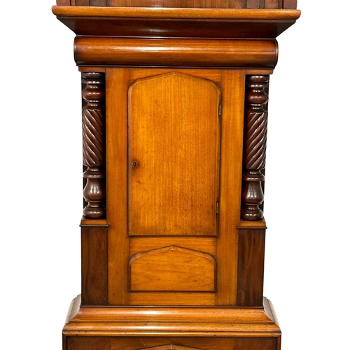 113 - Roberts & Owen, Carnarvon. A large William IV mahogany grandfather clock/long cased clock. With weig... 