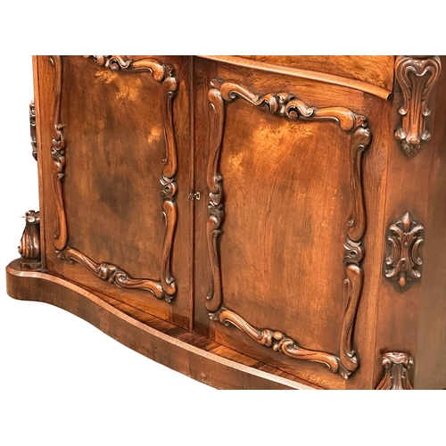 40 - A good quality William IV rosewood credenza/sideboard with original marble top. Circa 1830. 135x47x9... 