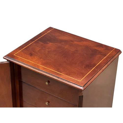 575 - A Georgian style inlaid mahogany side chest with interior drawers. 53x46x74.5cm.