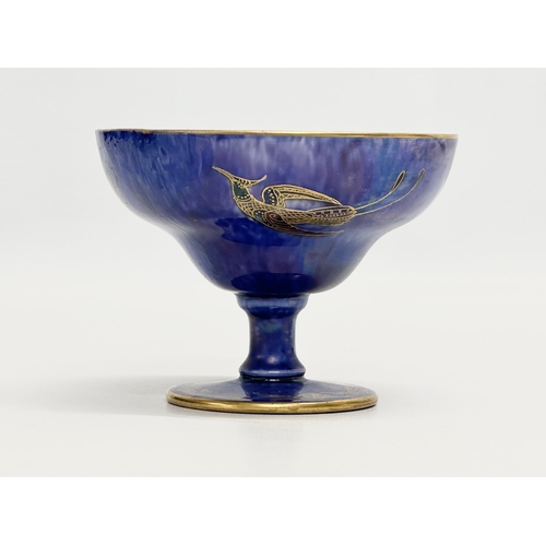 38 - Daisy Makeig-Jones. A 1920’s Wedgwood Lustre “Hummingbird” footed bowl. Wedgwood Fairyland. 10.5x8cm