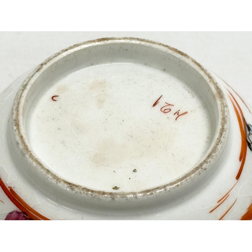 85 - New Hall. Two Late 18th Century English porcelain Chinese style bowls. Circa 1780. 12x6cm. 12.5x6.5c... 