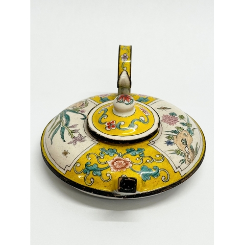 187 - An Early 20th Century Chinese cloisonné enamel teapot. 4 character mark. Circa 1910. 13x10x5cm