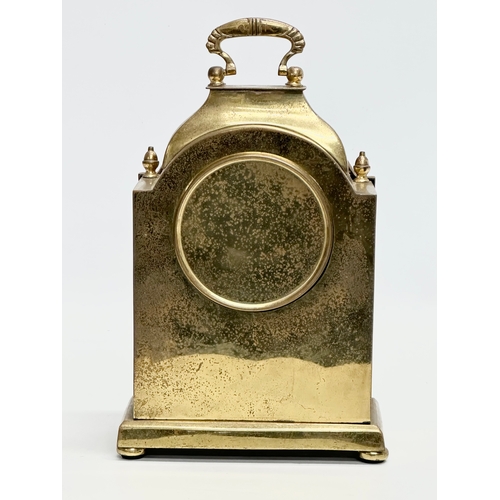 209 - A Late 19th Century French brass mantle clock. 16x25cm