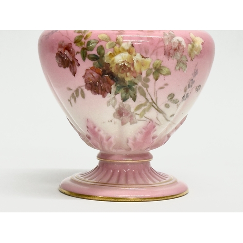 362 - Royal Worcester. A small Late 19th Century hand painted blaster vase. 8x12cm.