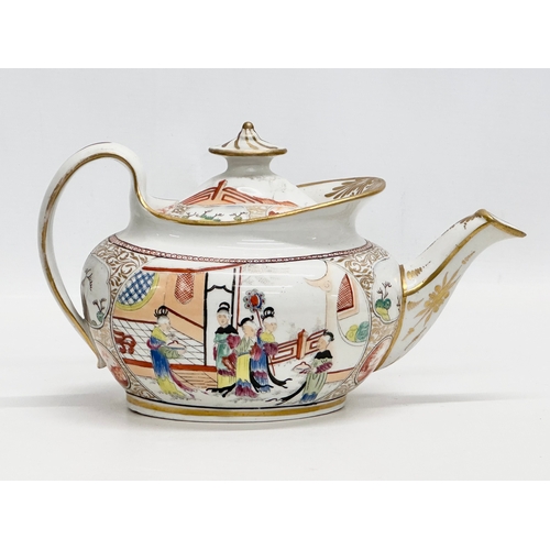 101 - An Early 19th Century New Hall, hand painted porcelain teapot in the chinoiserie style. Early 19th C... 