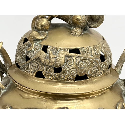 66 - A large 19th Century Chinese, Xuande Revival brass tripod incense burner. Xuande mark. 31x25x34cm