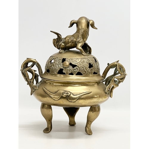 66 - A large 19th Century Chinese, Xuande Revival brass tripod incense burner. Xuande mark. 31x25x34cm