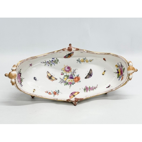 43 - Helena Wolfsohn (Augustus Rex) A 19th Century German centrepiece bowl. Circa 1880. 33x15x8cm