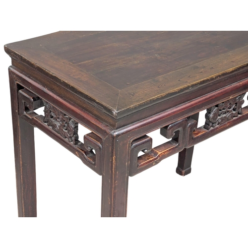 18 - An Early / Mid 19th Century Chinese padauk console table. Emperor Jiaqing / Daoguang. 94.5x54.5x86cm