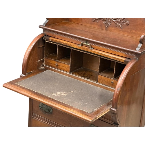 784 - A 19th Century American mahogany and walnut cylinder writing bureau. Circa 1870. 87x55x131cm