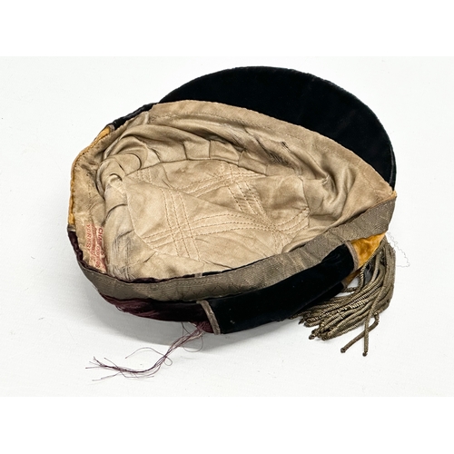 502 - An Early 20th Century Foyle College Londonderry football cap. 1901-1902.