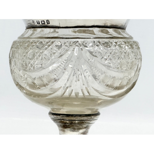 596 - An Early 20th Century silver and cut glass footed bowl. By George Nathan & Ridley Hayes. Birmingham,... 