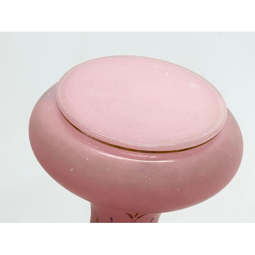 448 - A Late 19th/Early 20th Century painted frosted pink glass vase. 12x15cm