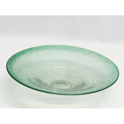 874 - A large Early 20th Century controlled bubble glass centrepiece bowl. 33x8cm