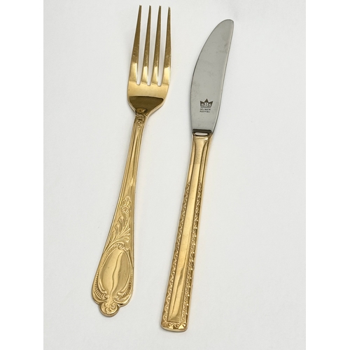 427 - A SBS 24k gold plated canteen of cutlery.