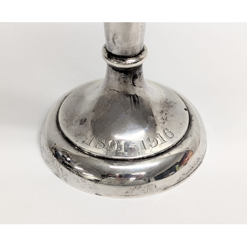 610 - A large Late 19th Century / Early 20th Century silver vase. 30cm. 546g (filled)