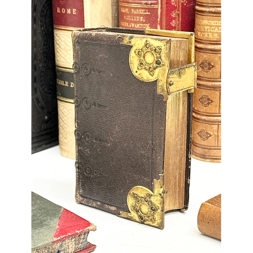 790 - A collection of 19th and Early 20th Century leather bound books.