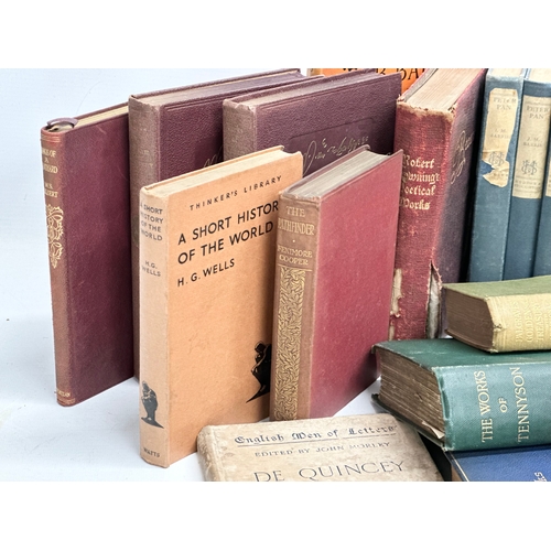 790D - A collection of Late 19th and 20th Century books.