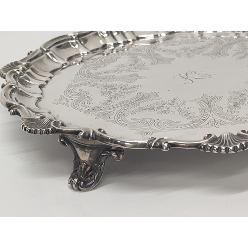 590A - A large Sheffield silver salvar, Walker & Hall 1905. 709 grams. 30.5cm