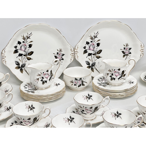 924 - Royal Albert Queens Messenger. A 40 piece bone china tea service.